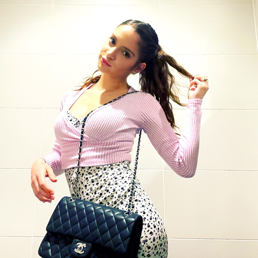 Meet your Posher, Angelica!